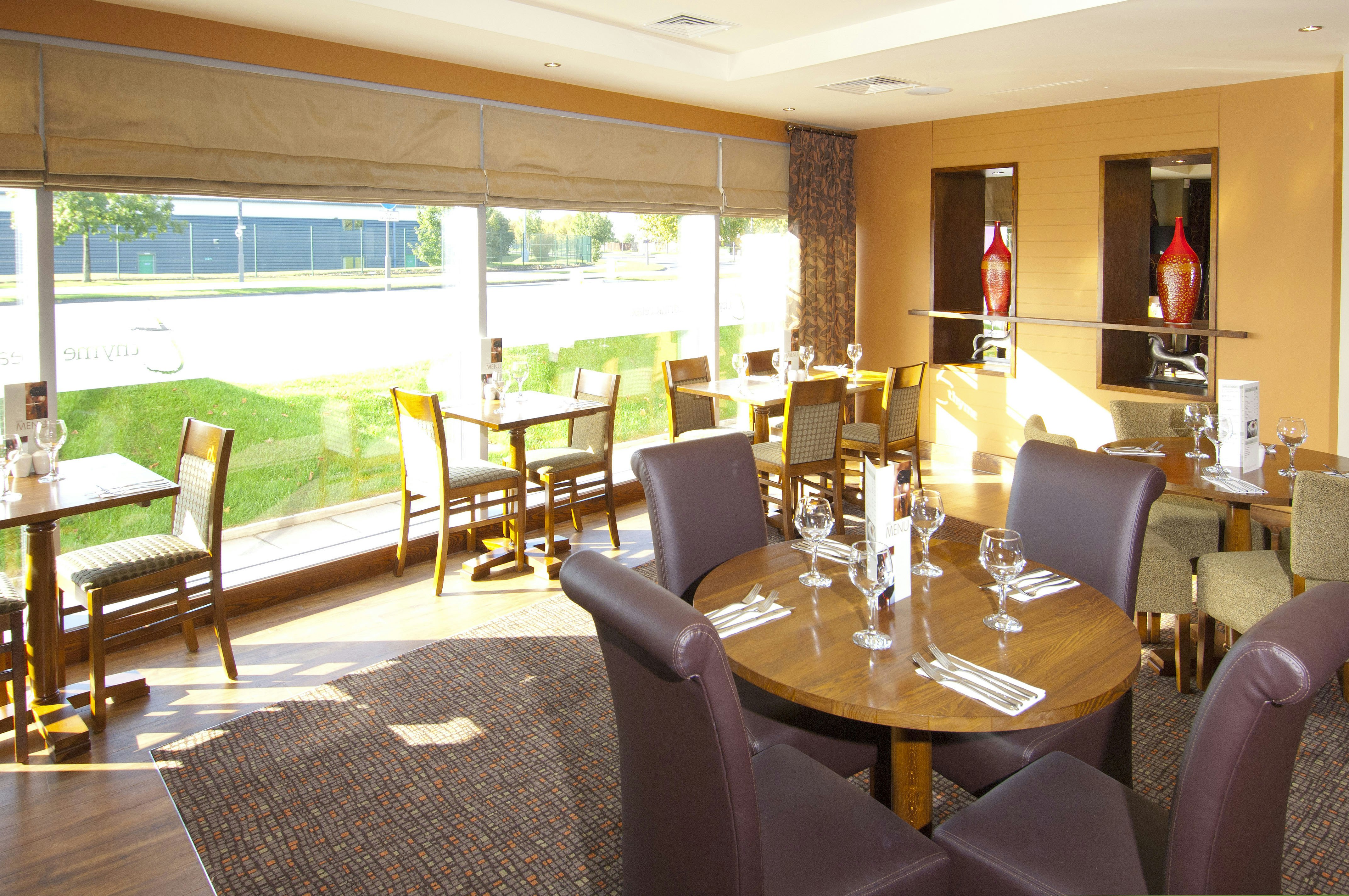 Premier Inn Liverpool John Lennon Airport 20/32