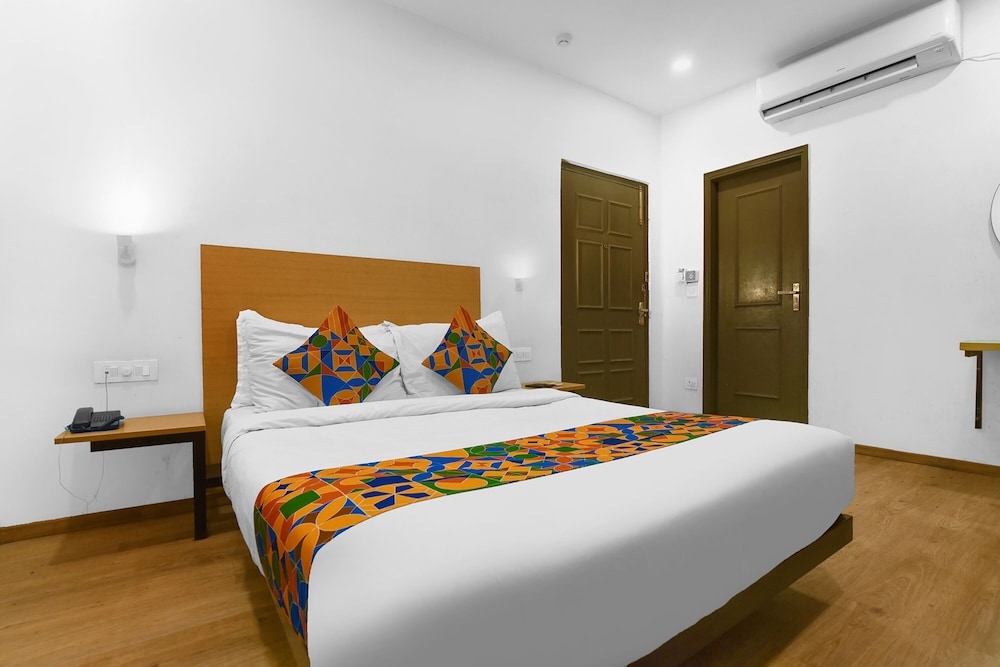 Akash Ganga Hotel 10/48