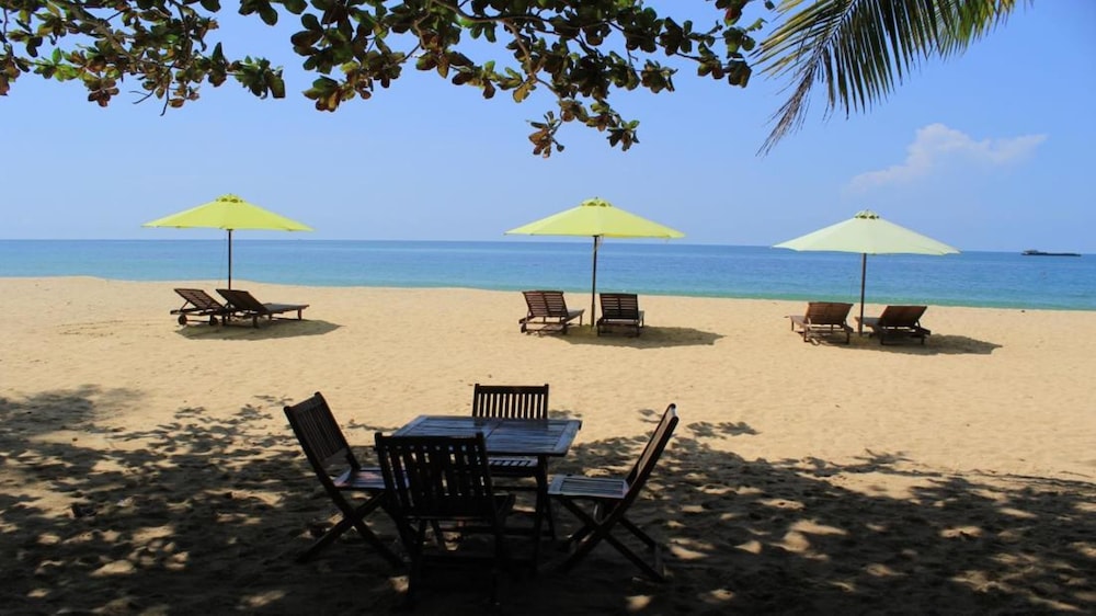 Vung Bau Resort 49/66