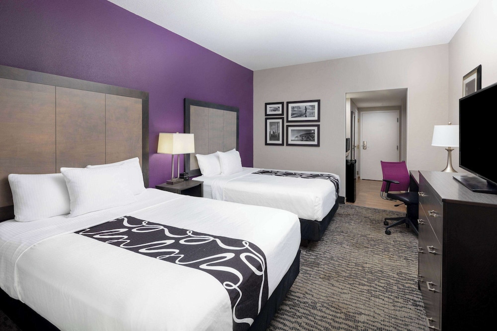 Room, 2 Queen Beds
