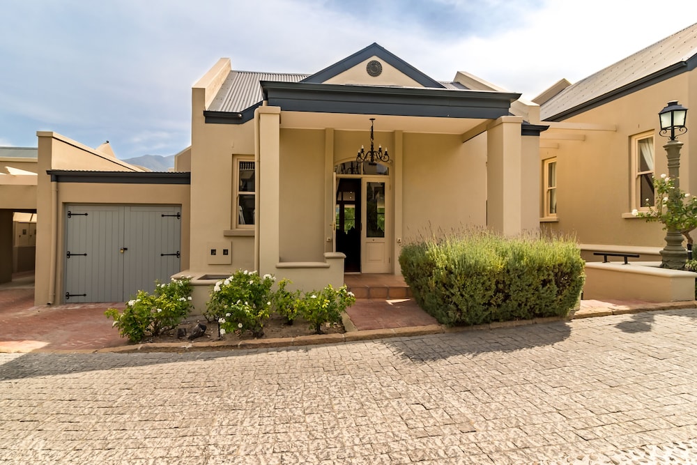 L Ermitage Franschhoek Chateau Villas 1/52
