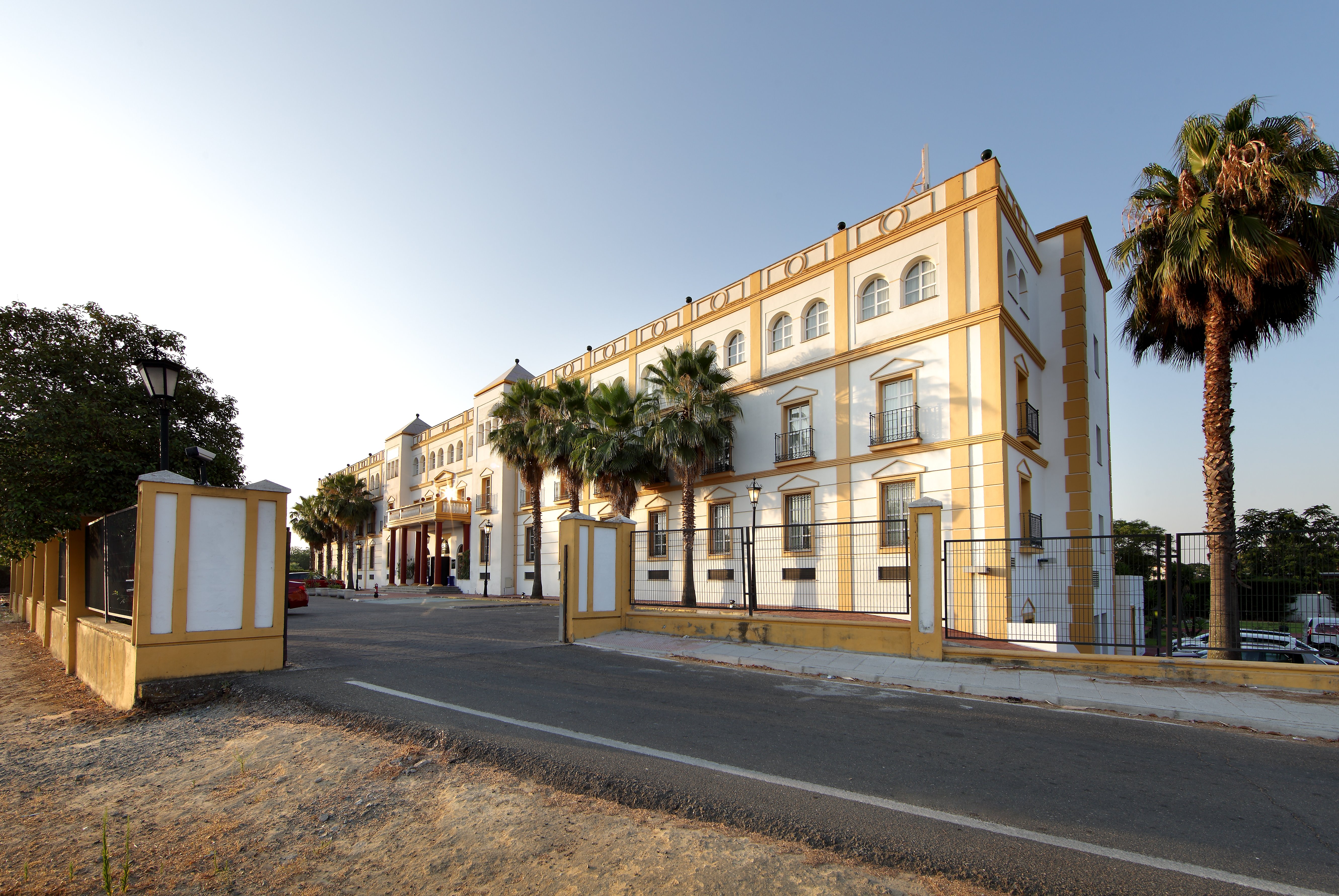 EXE GRAN HOTEL SOLUCAR 69/82