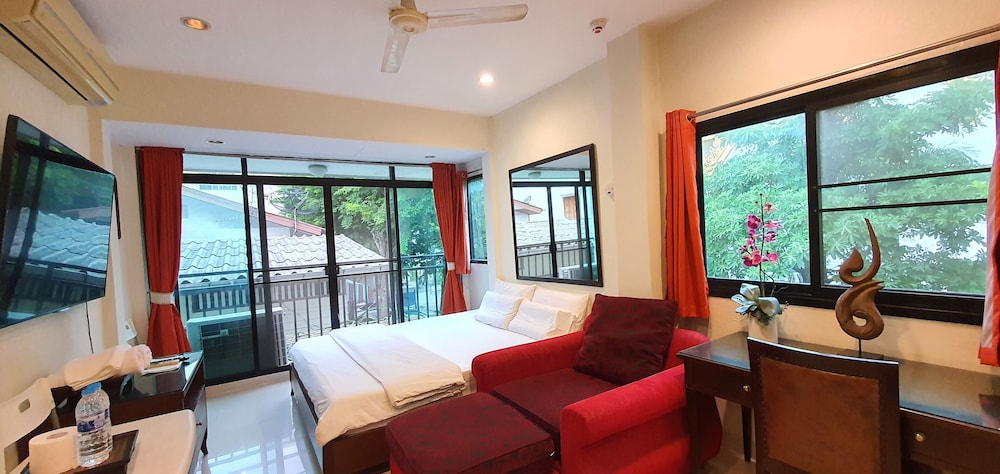 At 1150 villa 24/39