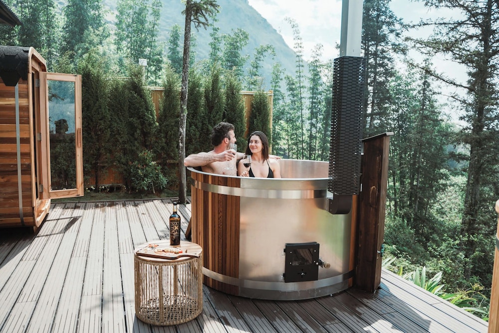 Ville De Mont Mountain Resort 8/50