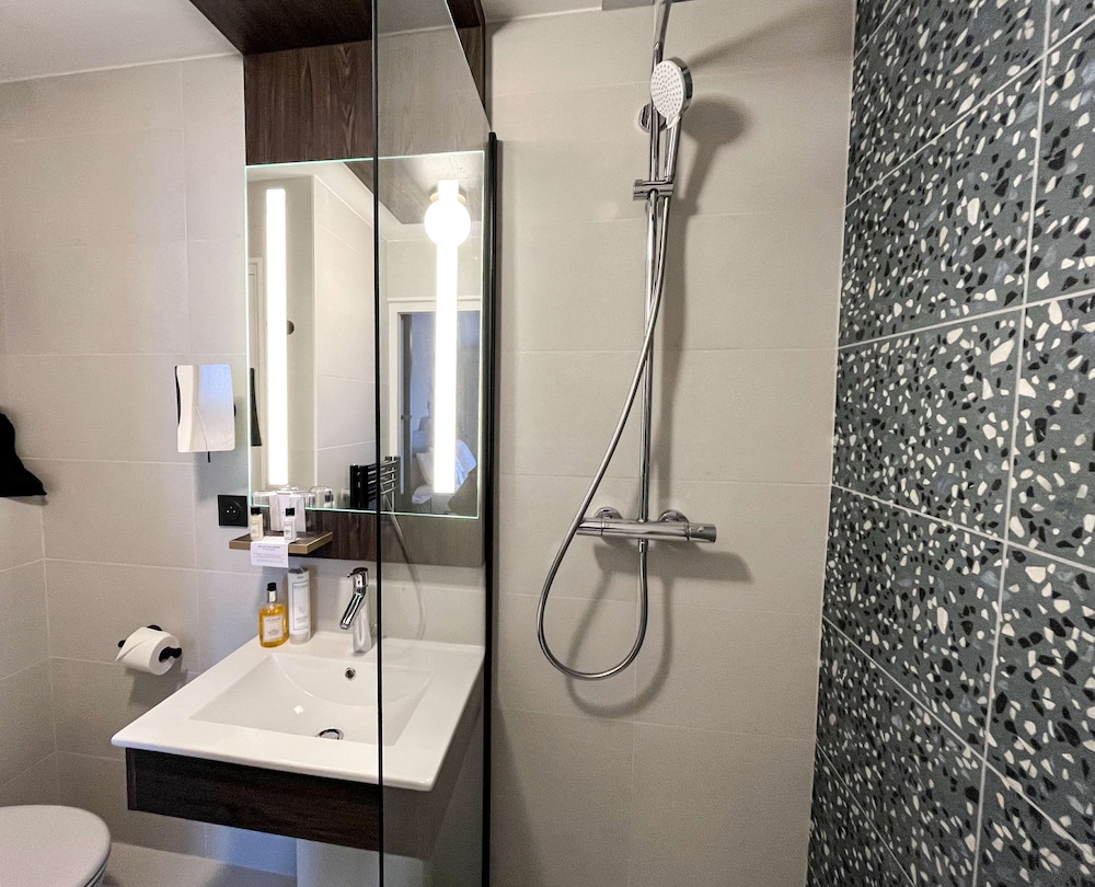 Best Western Plus L'Artist Hotel 11/78