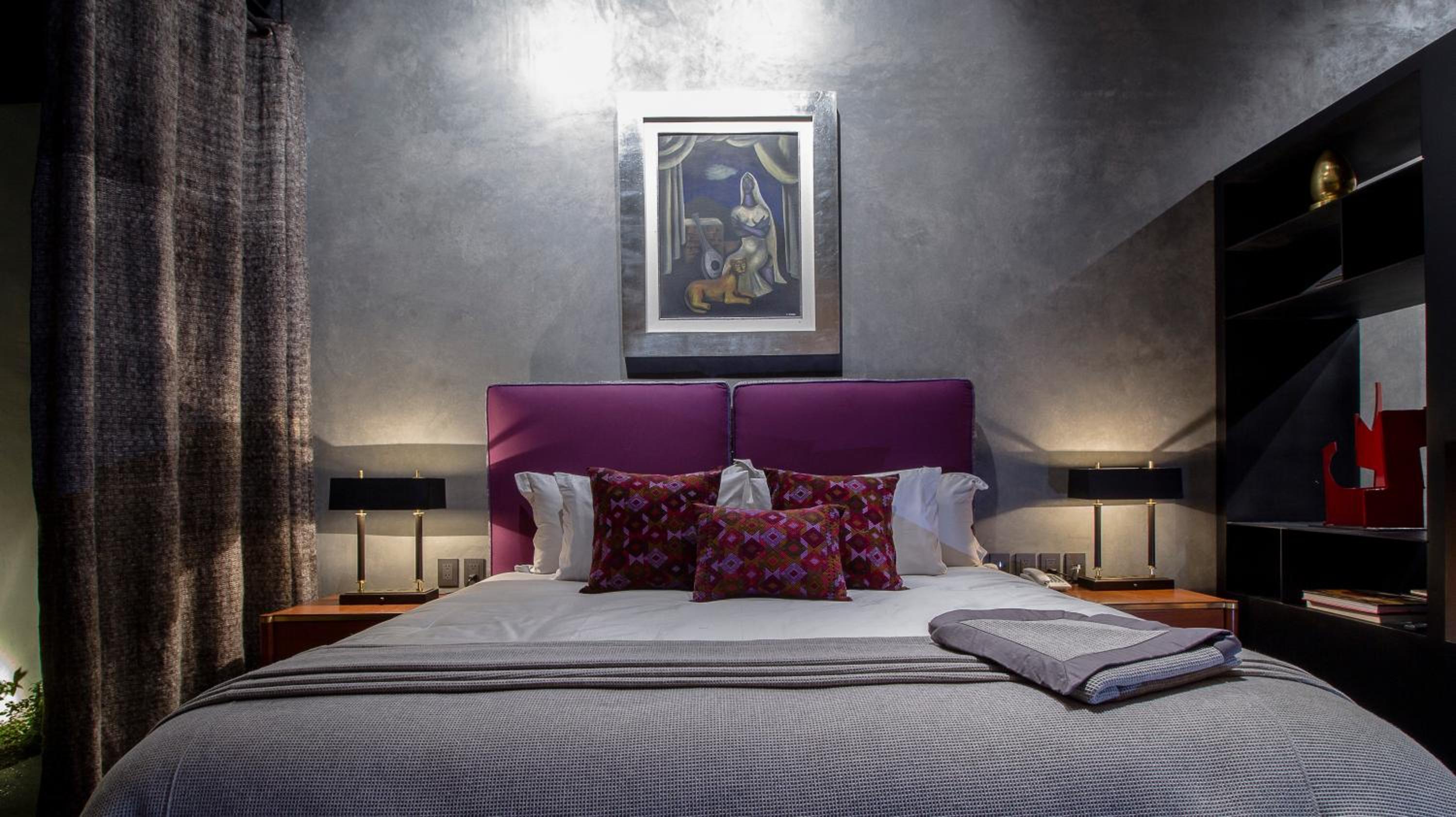 Suite, King Bed