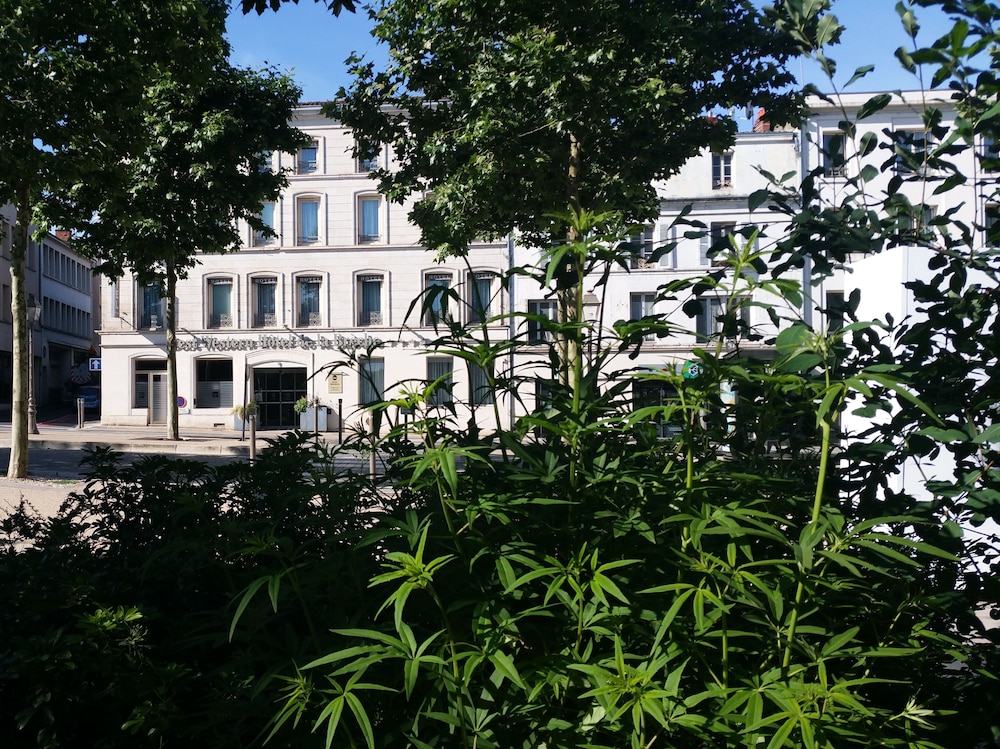 Best Western Hotel De La Breche 1/52
