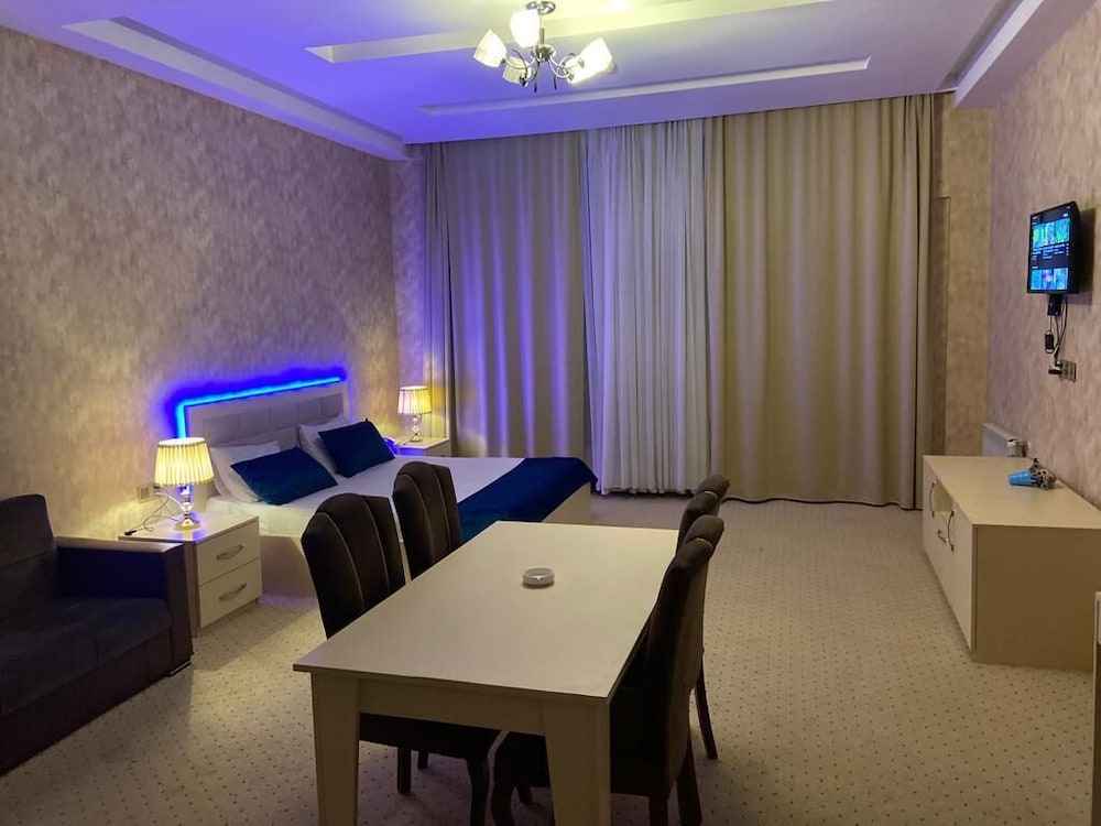 Art Hotel Baku 61/62