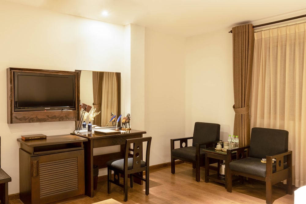 Cochin Zen Hotel 62/70