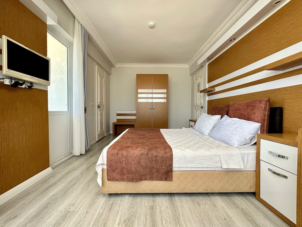Heaven Beach Otel 4/22