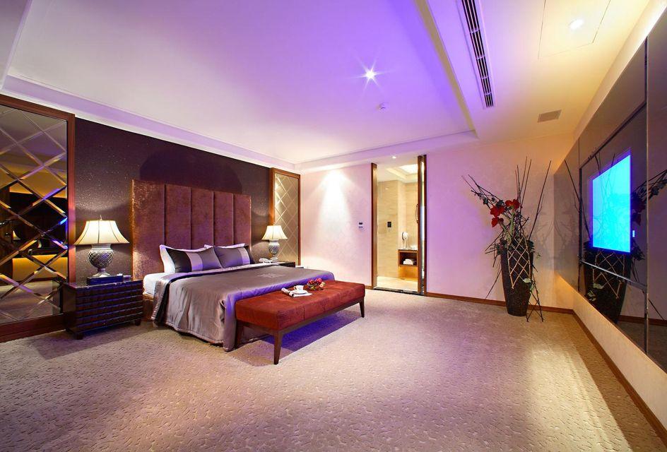 Standard, Double Bed