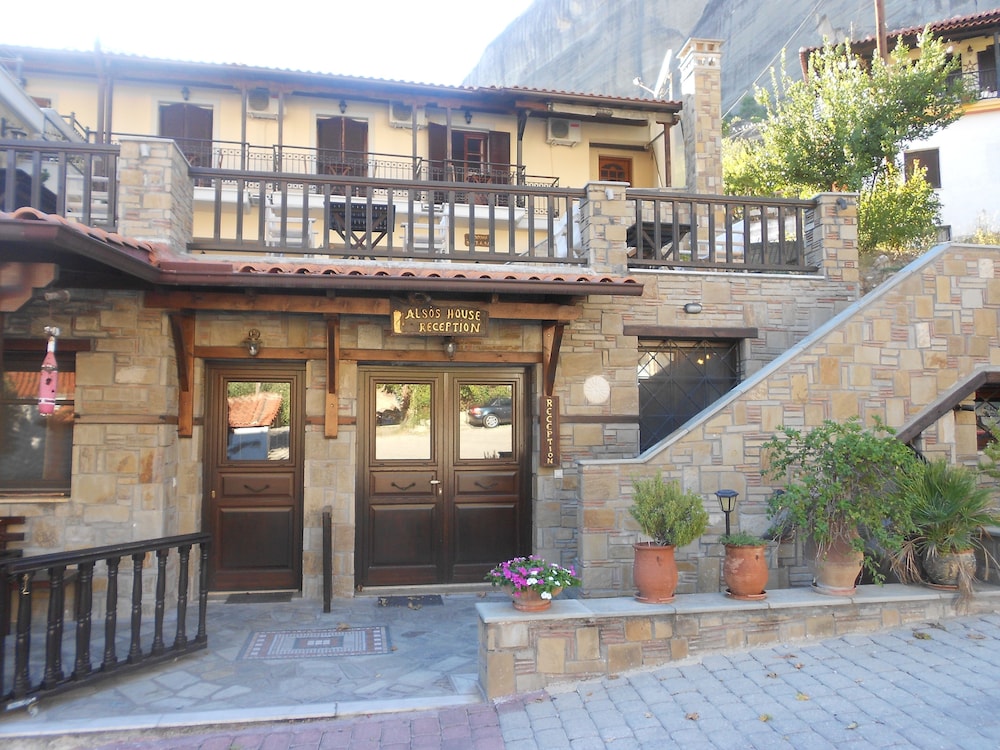Alsos House 2/45