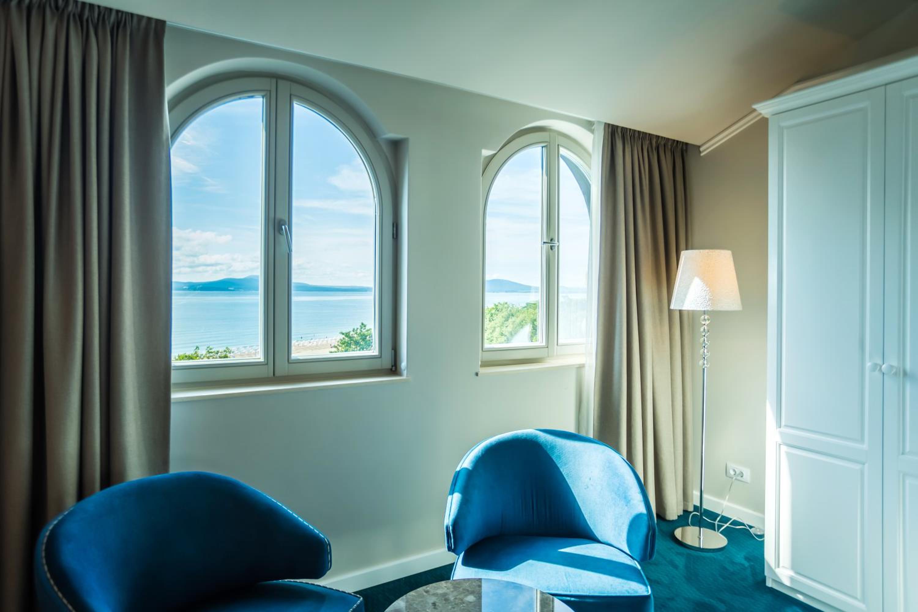 BOUTIQUE HOTEL PROMENADE 31/50