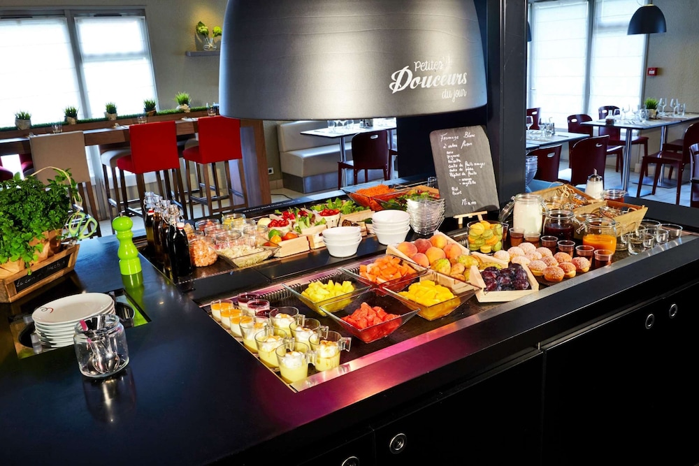 restaurant-cafeteria
