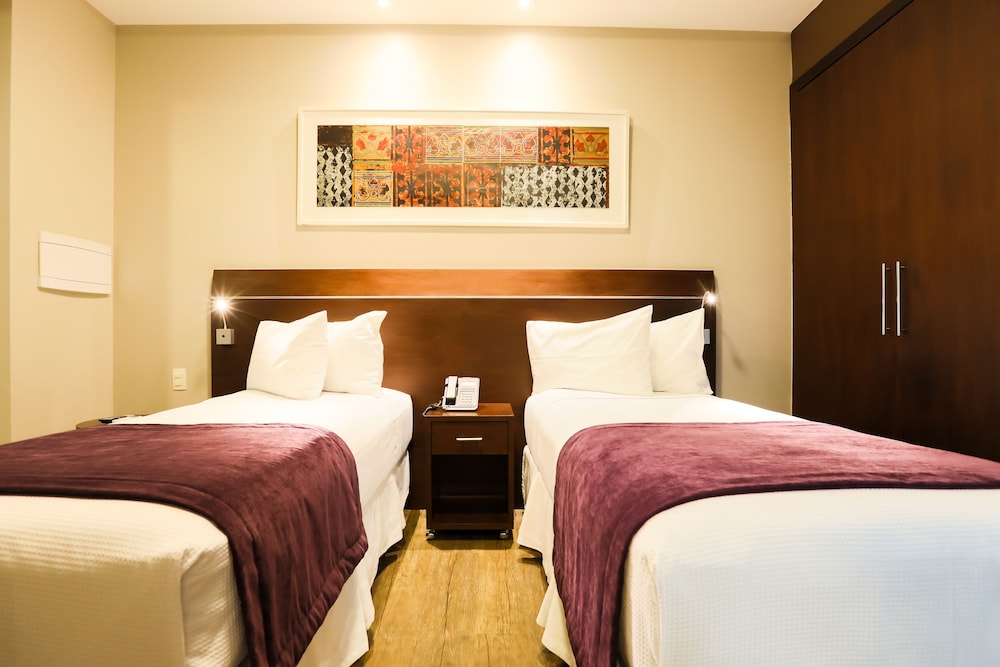 San Diego Suites Ipatinga 15/75