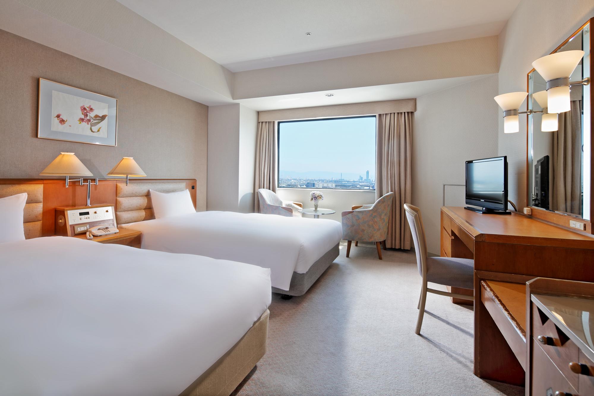 Standard, Twin Beds, Night View, Smoking