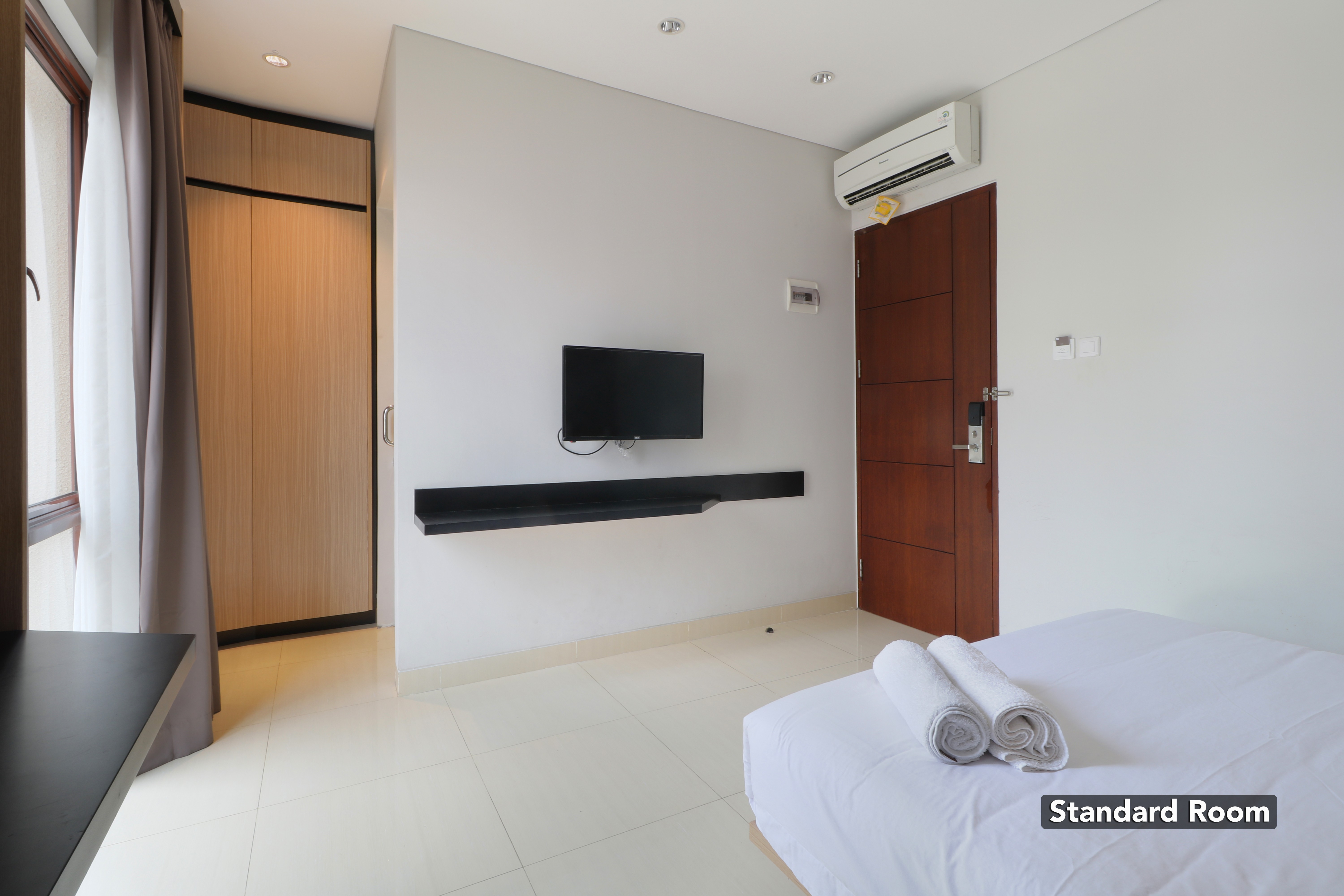 Plaza 54 Residence 25/54