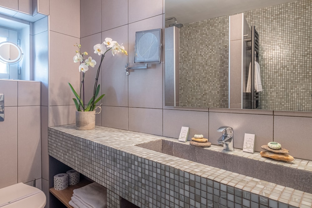 Boutique Hotel Entraigues 17/61
