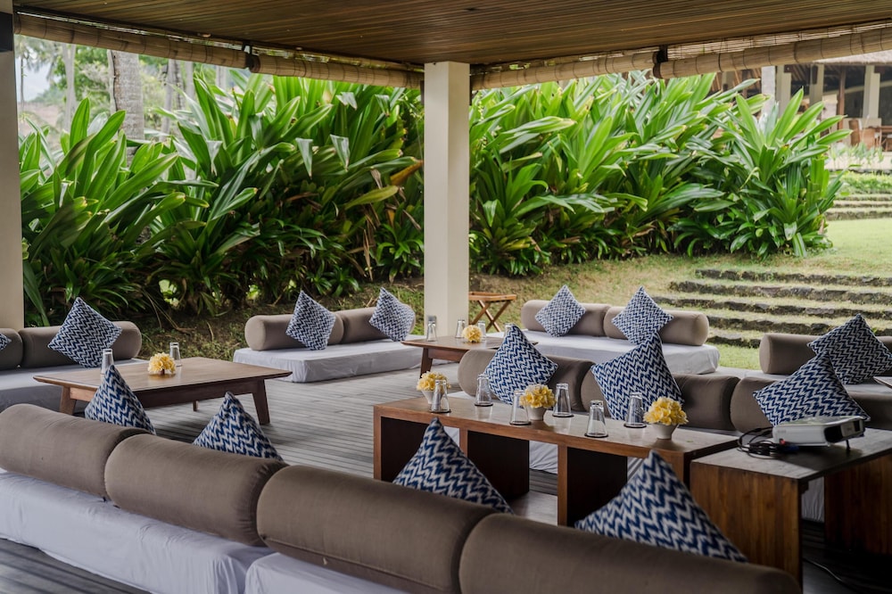 Alila Manggis 31/50