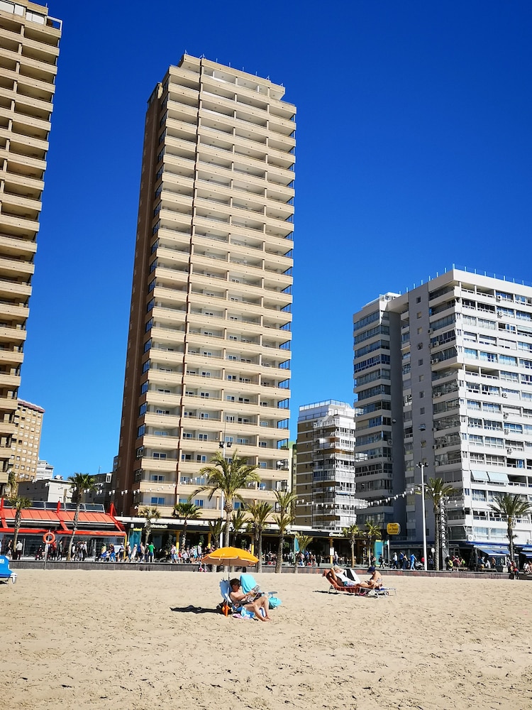 Les Dunes Comodoro 21/30