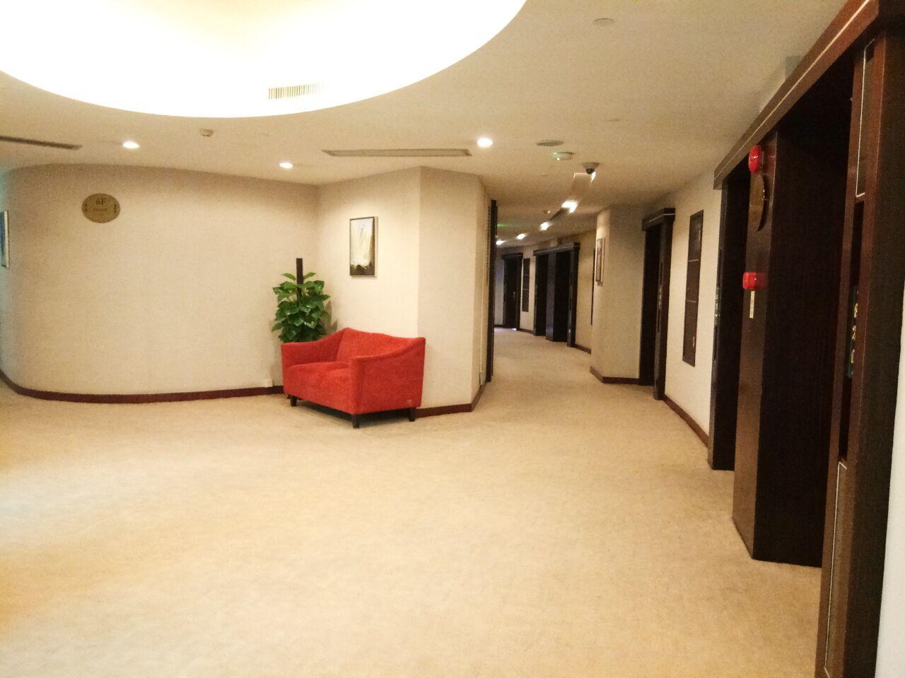 Rich Hotel 17/43