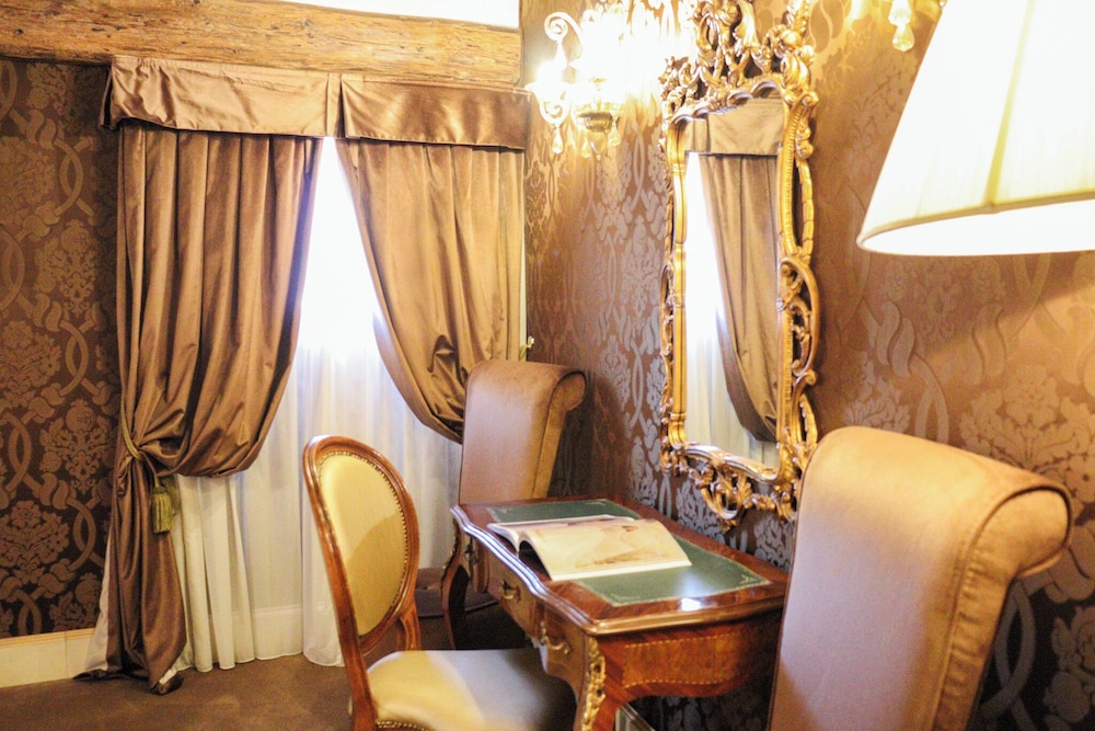 Hotel Ai Cavalieri Di Venezia 40/77