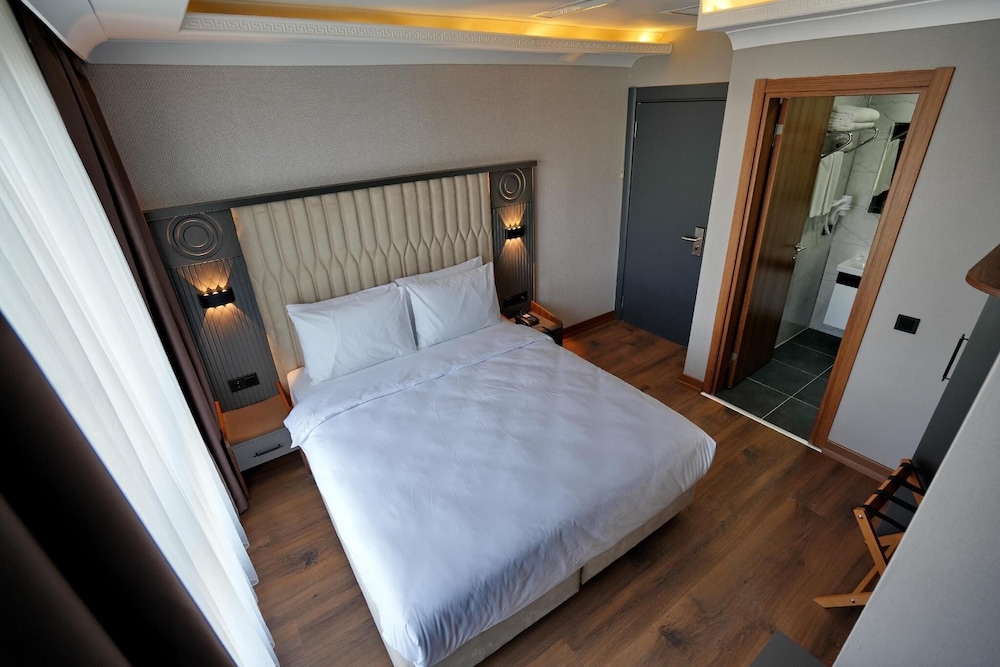 Shelton Airport Otel 20/57