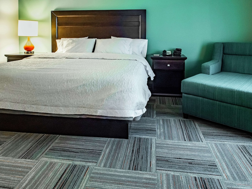 Hampton Inn Miami 24/44