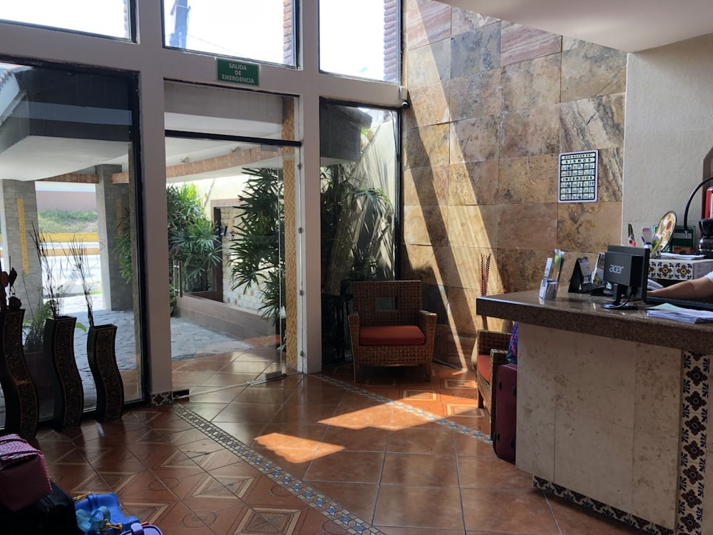VF Villa Florencia Hotel 8/58
