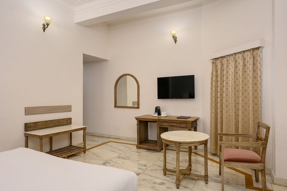 Ram Pratap Palace 36/60