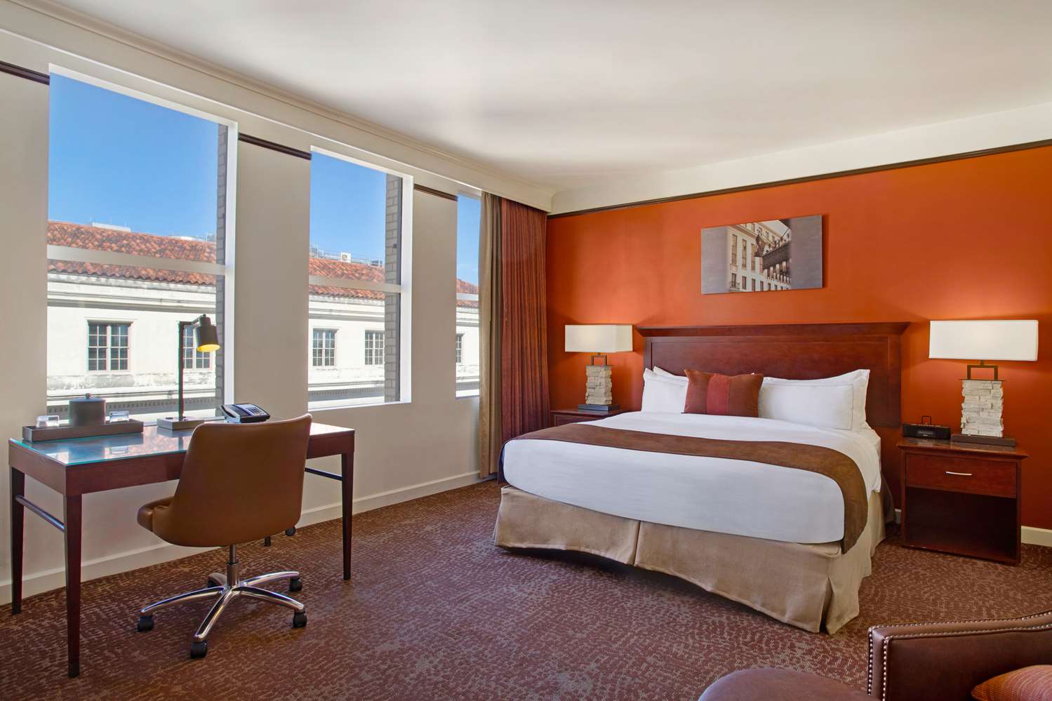 Deluxe, King Bed, Private Garden, Bathtub