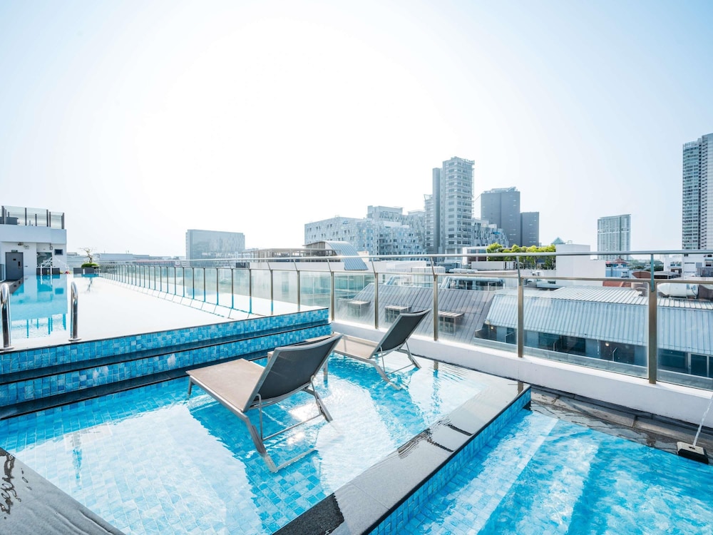 Mercure Singapore Tyrwhitt 48/78