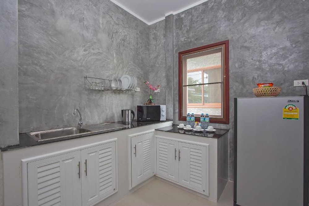 Maikhao Home Garden Bungalow 4/61
