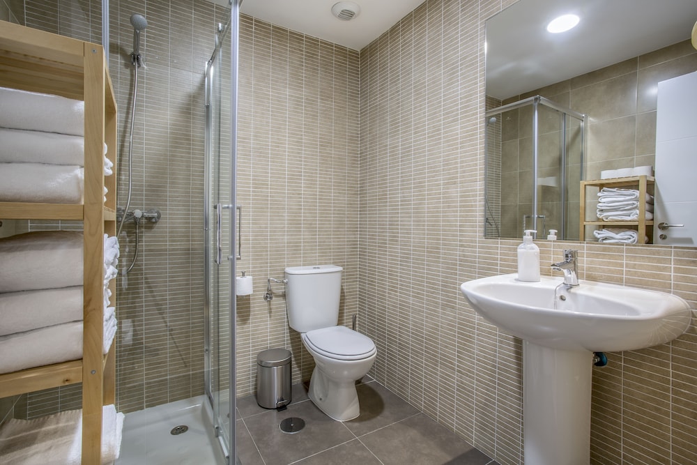 Slow Suites Luchana 79/79