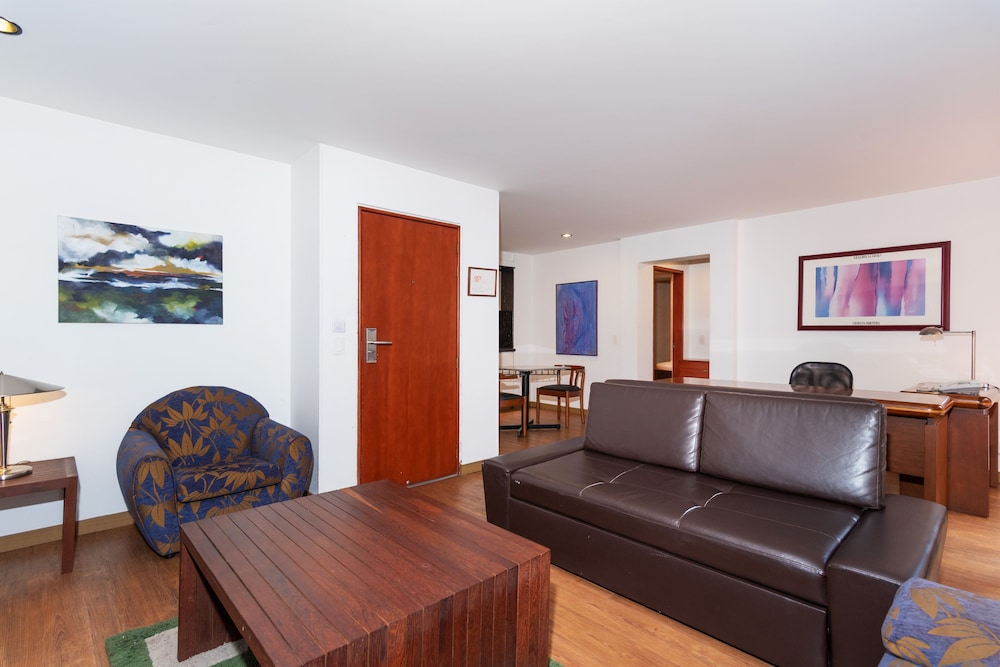 CASA REAL 24/51