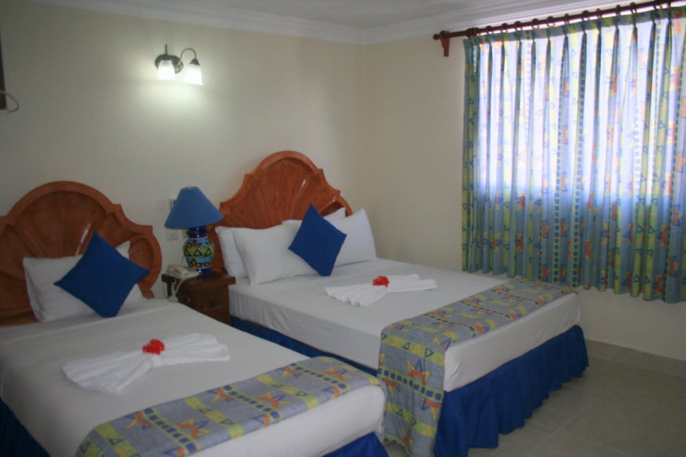 Suites Cancun Center 13/57