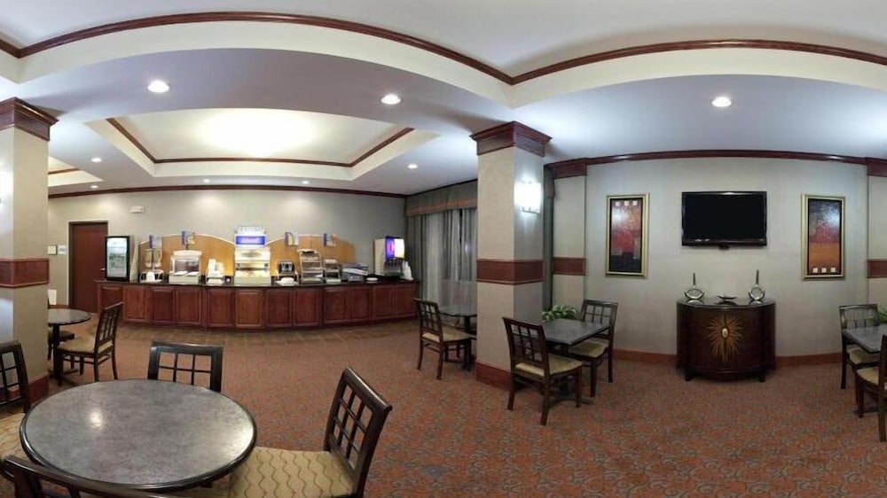 Holiday Inn Express Hotel And Suites Fort Stockton 42/47