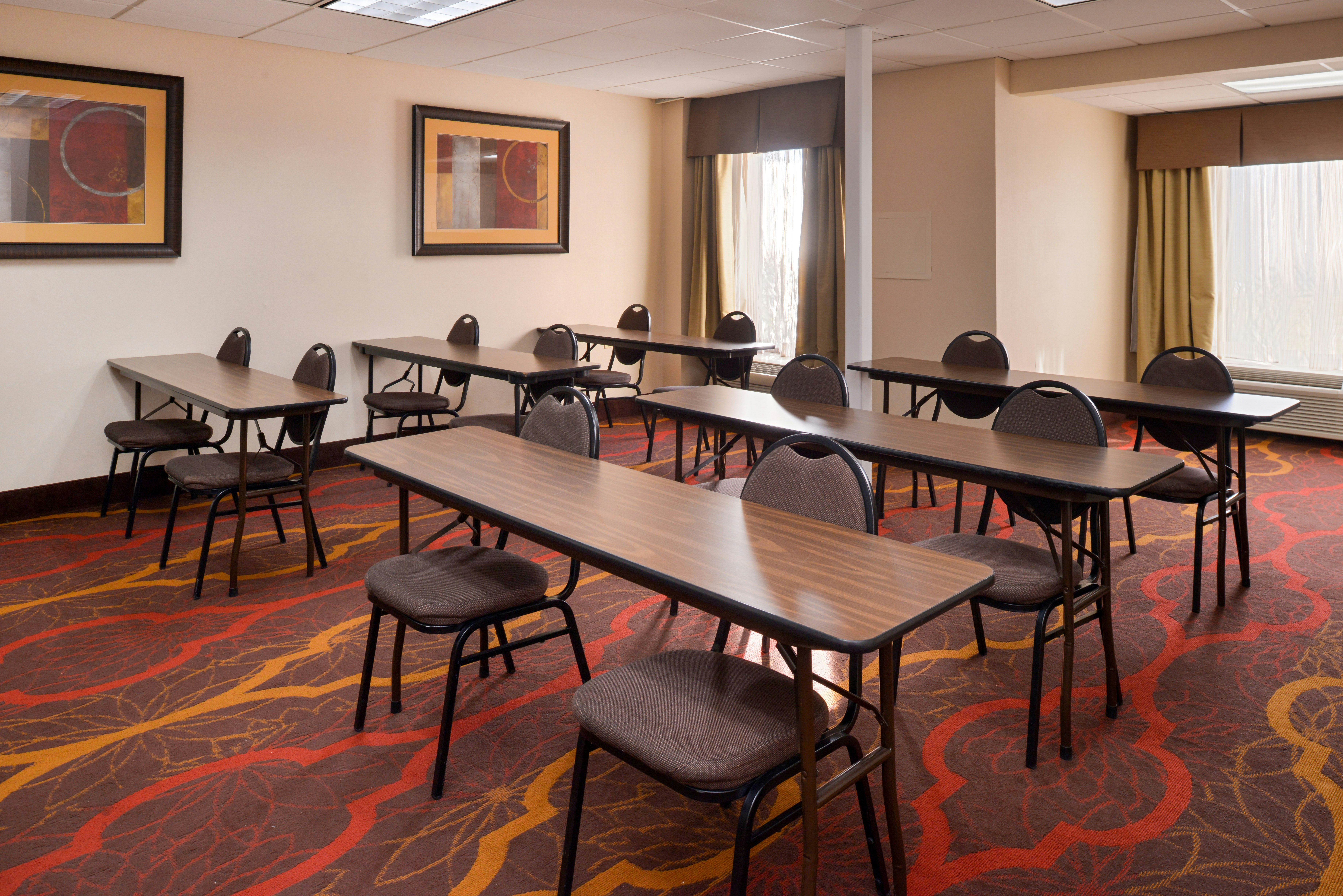 Hampton Inn Columbus East 61/61