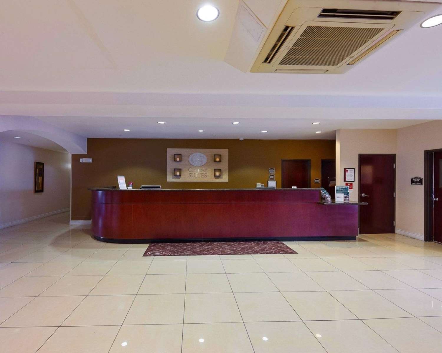 Comfort Suites University TX 7/27