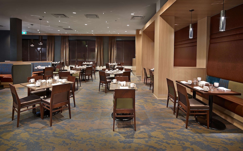 Doubletree By Hilton Hotel & Conference Centre Regina 57/80