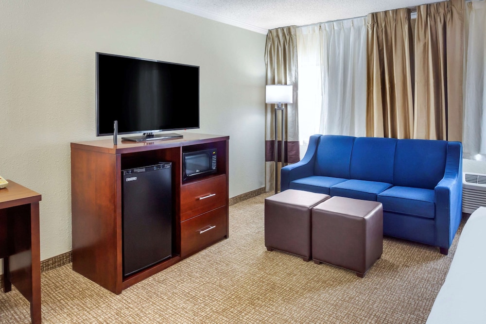 Comfort Inn Hoffman Estates Schaumburg 21/33