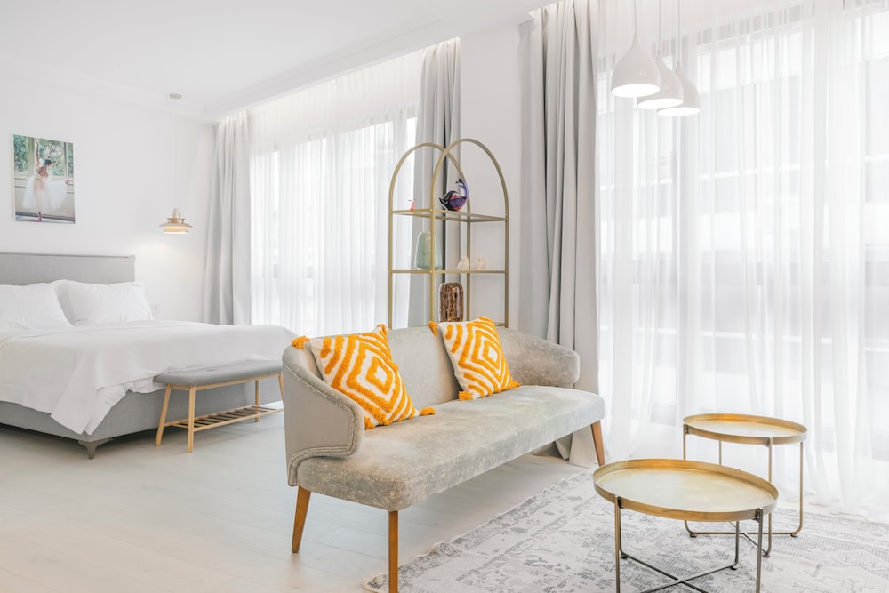 Ototo Luxury Living 35/50