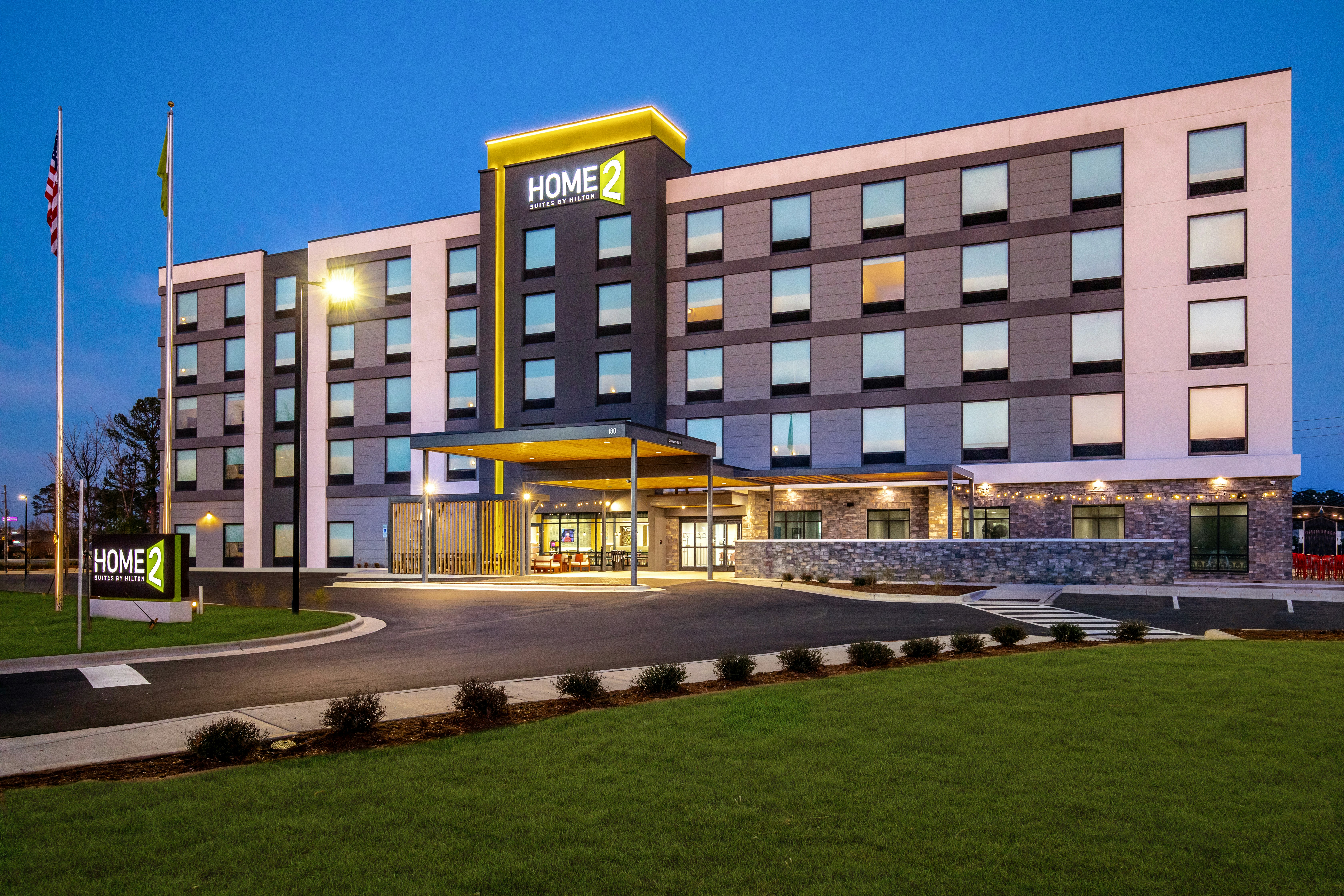 Home2 Suites by Hilton Smithfield Selma 38/42