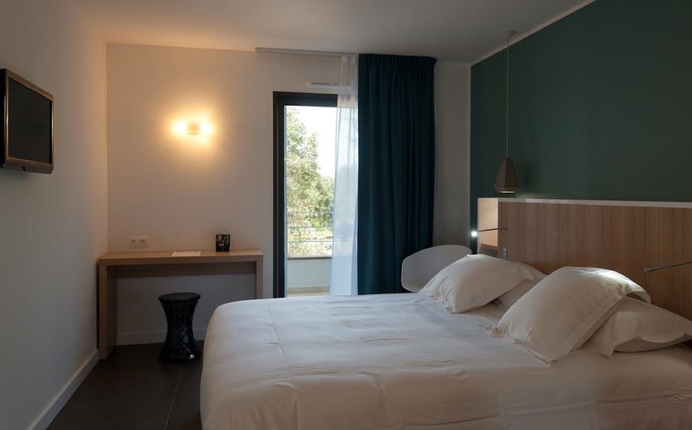 Residence Hoteliere Alcyon 18/30