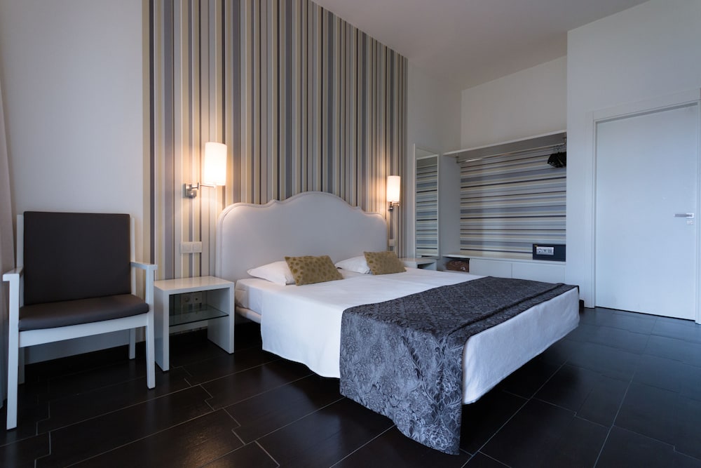 Ouril Hotel Pontao 14/39