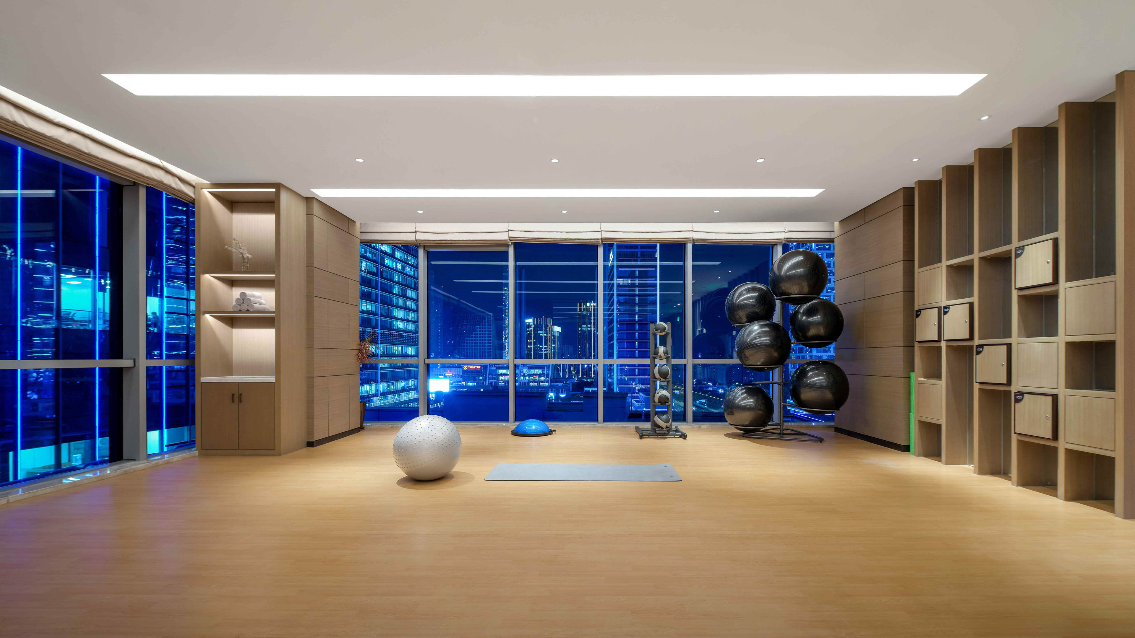 Vignette Collection Hangzhou Huaxia Center Hotel 16/38