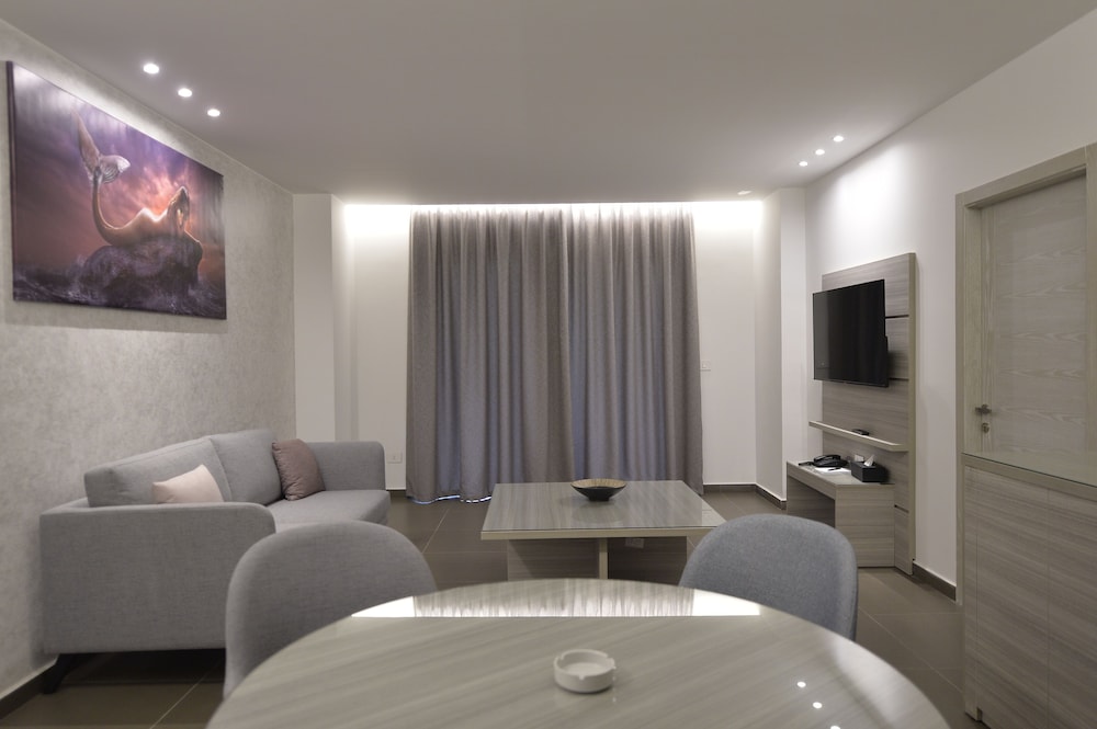 Zett Hotel Jounieh 36/43