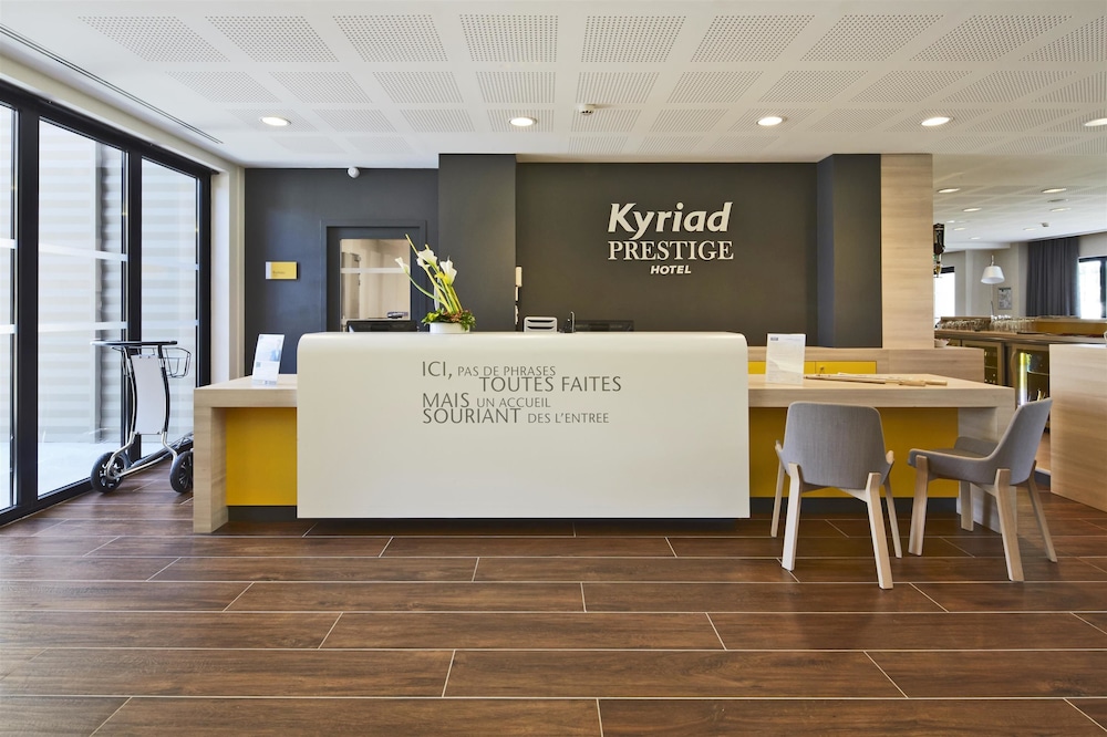 KYRIAD PRESTIGE PAU - ZENITH - PALAIS DES SPORTS 10/54