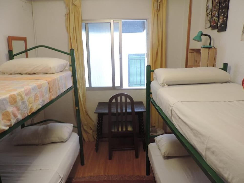 Hostal El Cascabel 33/75
