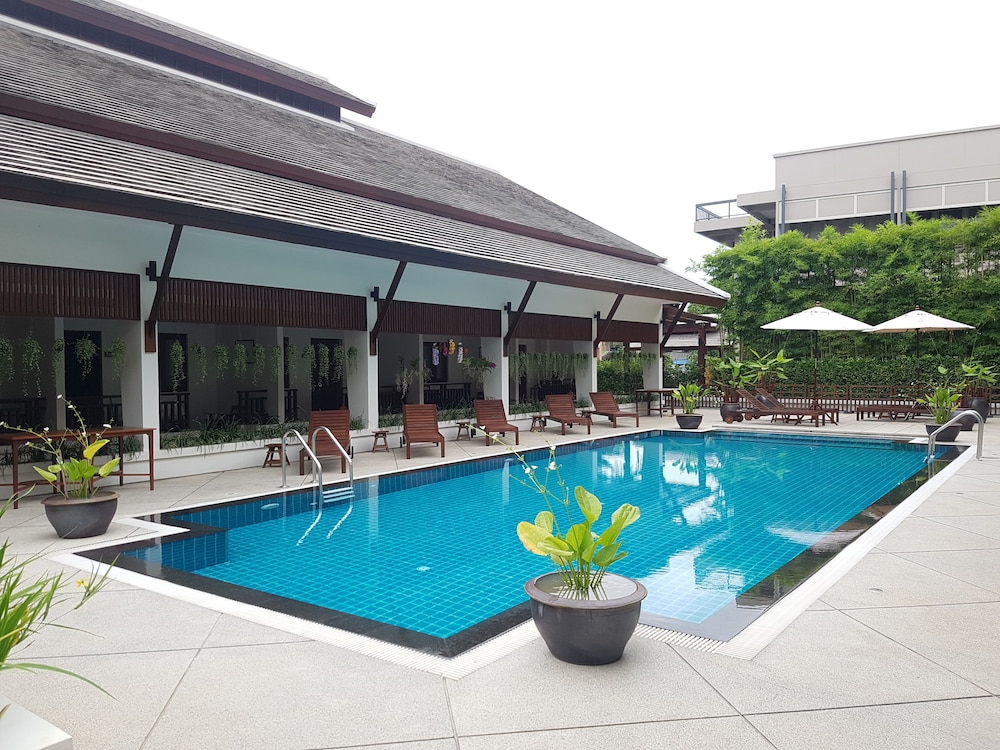 Villa Sanpakoi in CHIANG MAI